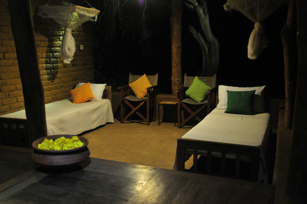 Back Of Beyond Dune Camp يالا المظهر الخارجي الصورة
